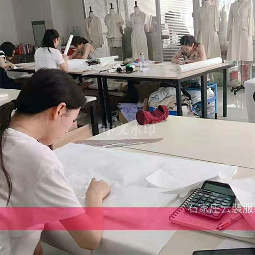 服装制版