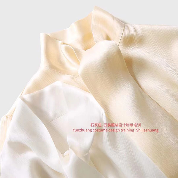 【云装，共享】